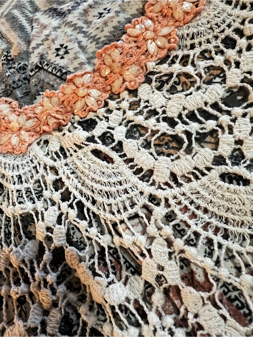 BKE Cream Beaded Crochet V-Neck 3/4 Sleeve BoHo Size M - Picture 5 of 15